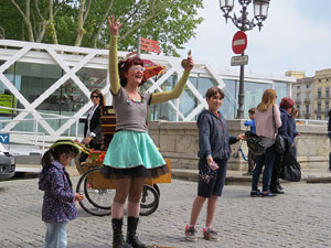 Festes de Primavera de Girona 2015. Espectacle Miss Umbrel&middot;la