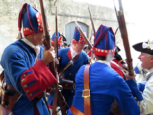 Girona resisteix! Jornades de recreació històrica de la Guerra de Successió. Combat al carrer Rocabertí