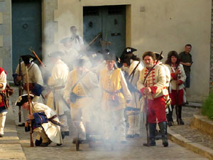Girona resisteix! Jornades de recreació històrica de la Guerra de Successió. Combat al carrer Rocabertí