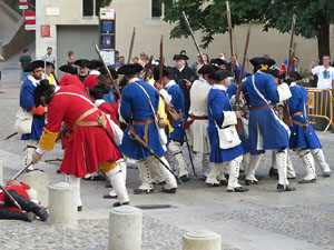 Girona resisteix! Jornades de recreació històrica de la Guerra de Successió. Combat final a la plaça de Sant Domènec