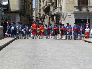Girona resisteix! Jornades de recreació històrica de la Guerra de Successió. Escaramussa al Pont de Pedra