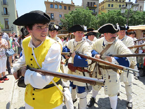 Girona resisteix! Jornades de recreaci&oacute; hist&ograve;rica de la Guerra de Successi&oacute;. Escaramussa al Pont de Pedra