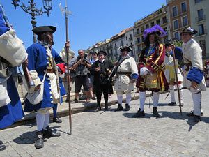 Girona resisteix! Jornades de recreaci&oacute; hist&ograve;rica de la Guerra de Successi&oacute;. Escaramussa al Pont de Pedra