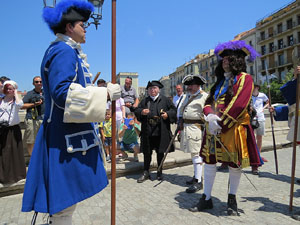 Girona resisteix! Jornades de recreaci&oacute; hist&ograve;rica de la Guerra de Successi&oacute;. Escaramussa al Pont de Pedra