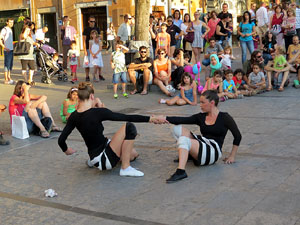 Festival inund'ART 2015. Col&middot;lectiu Les Twins