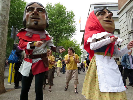 Sant Jordi 2015. Cercavila amb el Beatusaure