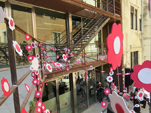 Temps de Flors 2015. La pla&ccedil;a del Vi, l'Ajuntament i el Teatre Municipal