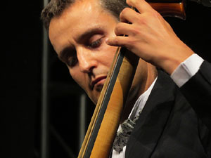 Temps de Flors 2015. Estrena de la sardana Temps de Flors d'Eduard Font Coll