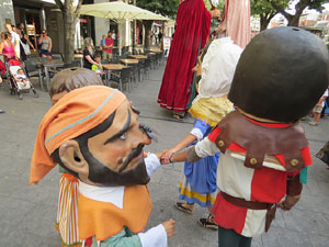 Und&agrave;rius, festival d'estiu de Girona de cultura popular i tradicional. Cercavila de Fal&middot;lera Gironina