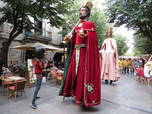 Und&agrave;rius, festival d'estiu de Girona de cultura popular i tradicional. Cercavila de Fal&middot;lera Gironina