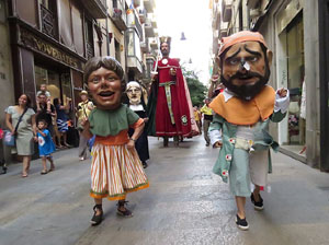 Und&agrave;rius, festival d'estiu de Girona de cultura popular i tradicional. Cercavila de Fal&middot;lera Gironina