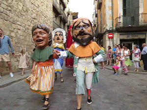 Und&agrave;rius, festival d'estiu de Girona de cultura popular i tradicional. Cercavila de Fal&middot;lera Gironina