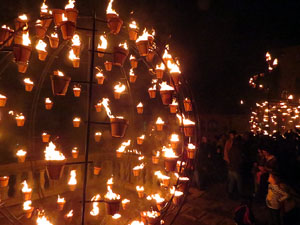 La Cerim&ograve;nia del Foc