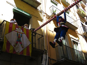 Festes de Primavera de Girona 2016. Penjada del Tarl&agrave;. El preg&oacute;