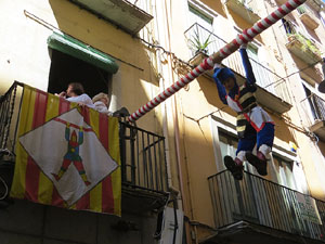 Festes de Primavera de Girona 2016. Penjada del Tarl&agrave;. El preg&oacute;