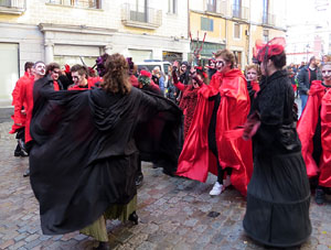 Festival de Llucifers i Satanassos. Celebraci&oacute; de 35 anys de Pastorets a Girona