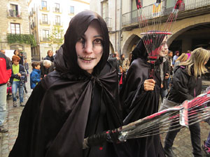 Festival de Llucifers i Satanassos. Celebraci&oacute; de 35 anys de Pastorets a Girona