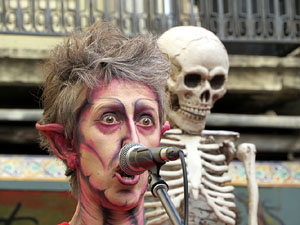 Festival de Llucifers i Satanassos. Celebraci&oacute; de 35 anys de Pastorets a Girona