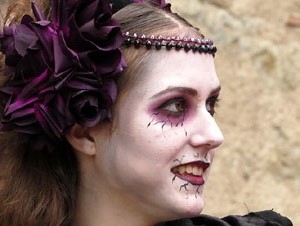 Festival de Llucifers i Satanassos. Celebraci&oacute; de 35 anys de Pastorets a Girona