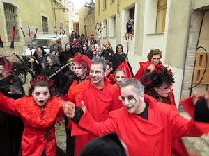 Festival de Llucifers i Satanassos. Celebraci&oacute; de 35 anys de Pastorets a Girona