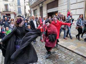 Festival de Llucifers i Satanassos. Celebraci&oacute; de 35 anys de Pastorets a Girona