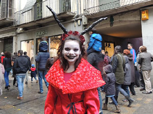 Festival de Llucifers i Satanassos. Celebraci&oacute; de 35 anys de Pastorets a Girona