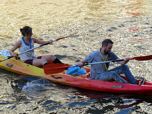 Fires 2015. Quarta baixada d'andr&ograve;mines per l'Onyar