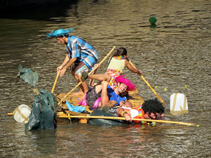 Fires 2015. Quarta baixada d'andr&ograve;mines per l'Onyar