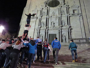 Fires 2015. Assaig de pilar de 4 a les escales de la Catedral pels Marrecs de Salt