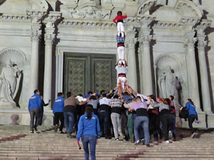 Fires 2015. Assaig de pilar de 4 a les escales de la Catedral pels Marrecs de Salt