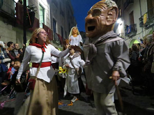 Fires 2015. Ball de la Cercavila del Pregó a la plaça del Vi