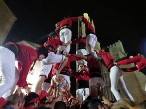Fires 2015. Els castells de vigília, amb els Marrecs de Salt i Castellers de l'Alt Maresme