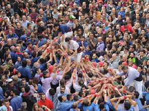 Fires 2015. Diada Castellera de Sant Narc&iacute;s amb Marrecs de Salt, Minyons de Terrassa i Capgrossos de Matar&oacute;