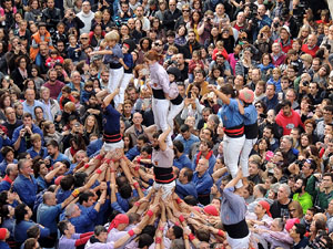 Fires 2015. Diada Castellera de Sant Narc&iacute;s amb Marrecs de Salt, Minyons de Terrassa i Capgrossos de Matar&oacute;