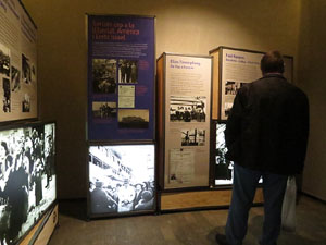 Fires 2015. Exposició Fugint de l'Holocaust. Catalunya i els refugiats jueus de la Segona Guerra Mundial, al Museu d'Història dels Jueus