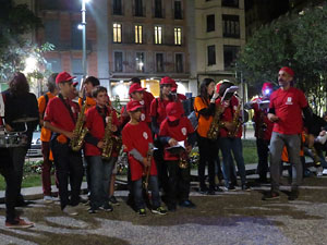 Fires 2015. Girona Grand Parade, cercavila musical de bandes pels carrers de Girona