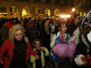 Fires 2015. Festival Acocollona't 2015. Zombie Walk Girona