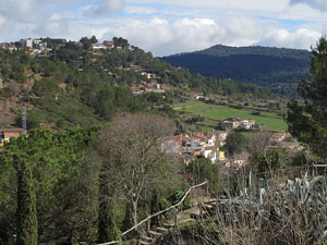 Itinerari de la Muralla. Des de la torre de Sant Domènec a la del Llamp