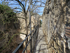 Itinerari de la Muralla. Des de la torre del Llamp als Jardins de la Francesa