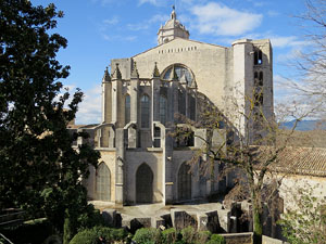 Itinerari de la Muralla. Des de la torre del Llamp als Jardins de la Francesa