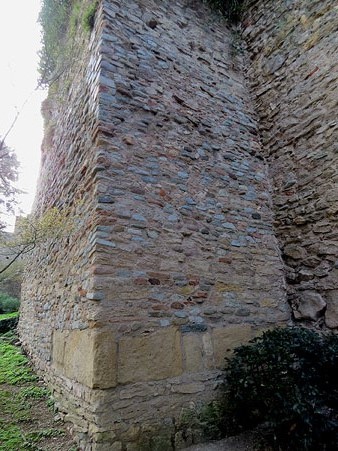 Torre romana a l'actual Passeig Arqueològic