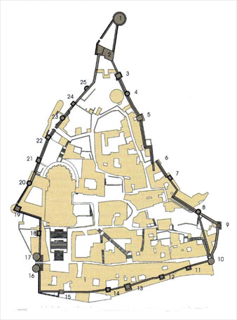 Planta actual de la For&ccedi;a Vella amb la numeraci de les torres conegudes de la muralla