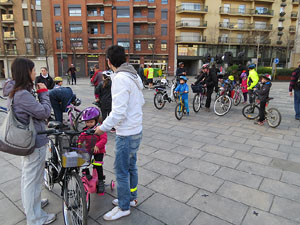 Bicicletada de Reis organitzada pel col&middot;lectiu Moute en bici