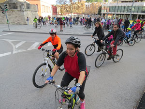 Bicicletada de Reis organitzada pel col&middot;lectiu Moute en bici