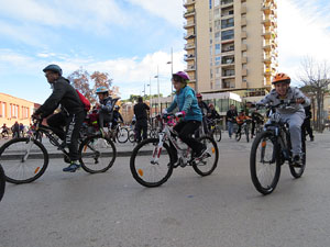 Bicicletada de Reis organitzada pel col&middot;lectiu Moute en bici