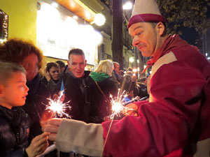 La Cavalcada de Reis 2016. Desfilada pels carrers de la ciutat, fins la pla&ccedil;a del Vi