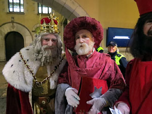 La Cavalcada de Reis 2016. Arribada a la plaça del Vi i rebuda de l'alcalde