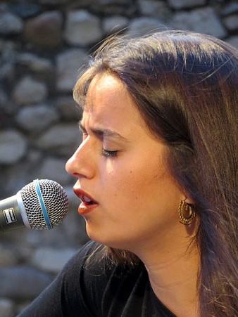 Emma Youth a la terrassa del Museu d'Història