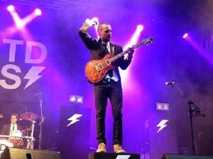 Sant Jordi 2016 a Girona. Concert de Sant Jordi amb Celtas Cortos, Blaumut i Teràpia de Shock