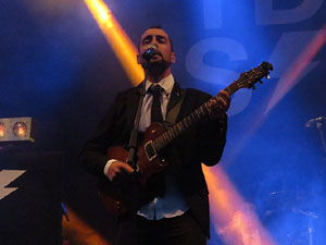 Sant Jordi 2016 a Girona. Concert de Sant Jordi amb Celtas Cortos, Blaumut i Teràpia de Shock